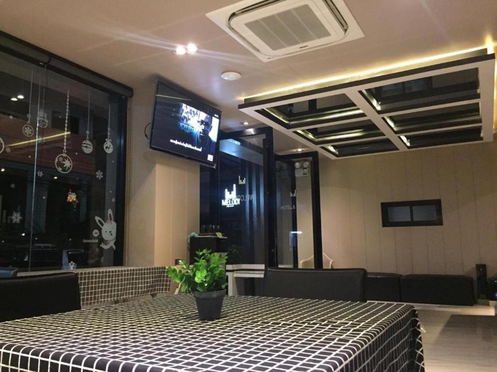 Melodi Hotel Dannok Sadao エクステリア 写真